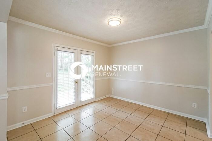 2173 Martin Way - Photo 6 of 18