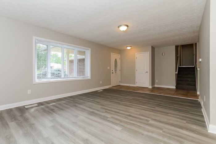 2484 Resor Rd - Photo 7 of 13