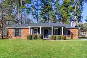 featured image of 2368 Basswood Dr