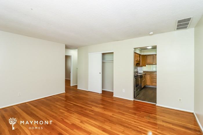 5500 Ehrling Rd - Photo 3 of 11