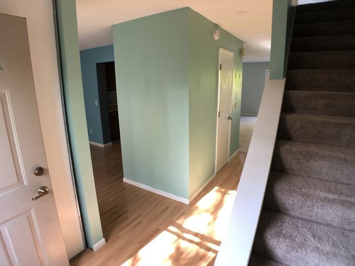 3071 Zarthan Ave S - Photo 4 of 22