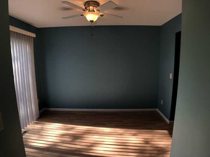 3071 Zarthan Ave S - Photo 5 of 22