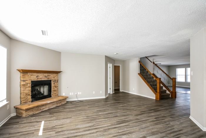 6367 Eastern Range Rd - Photo 2 of 10