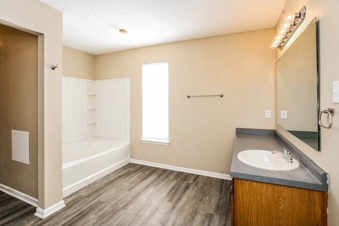 6367 Eastern Range Rd - Photo 7 of 10