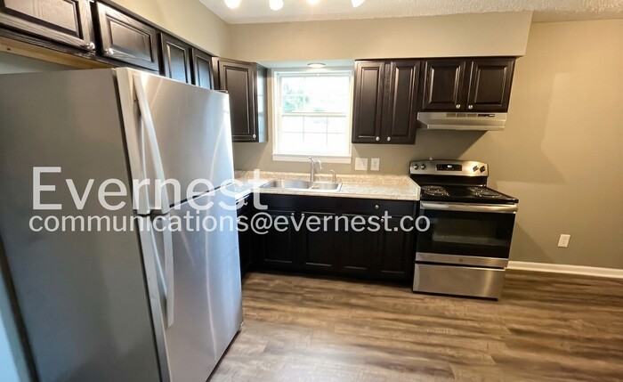 3340 Roadrunner Trl - Photo 3 of 20