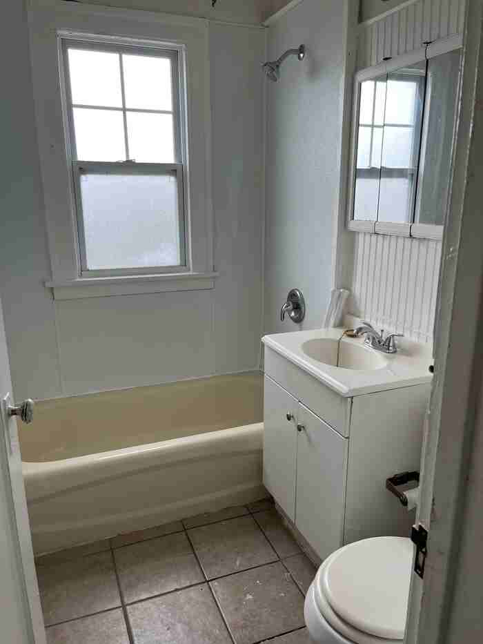 8904 Madison Ave #4 - Photo 2 of 6