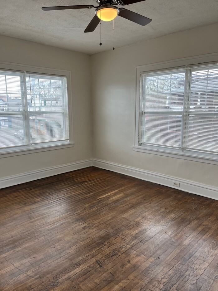 8904 Madison Ave #4 - Photo 6 of 6