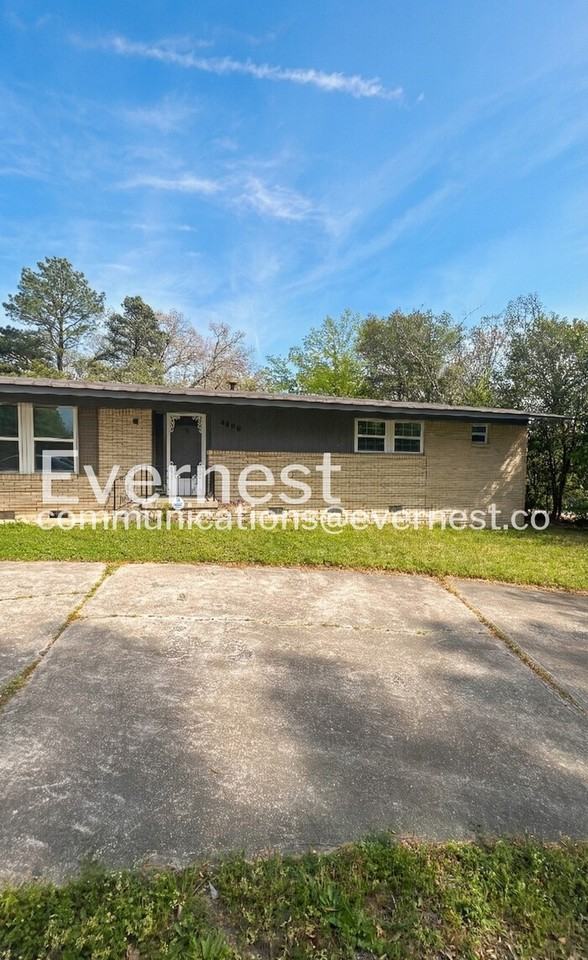 4806 Gum Springs Rd - Photo 2 of 31
