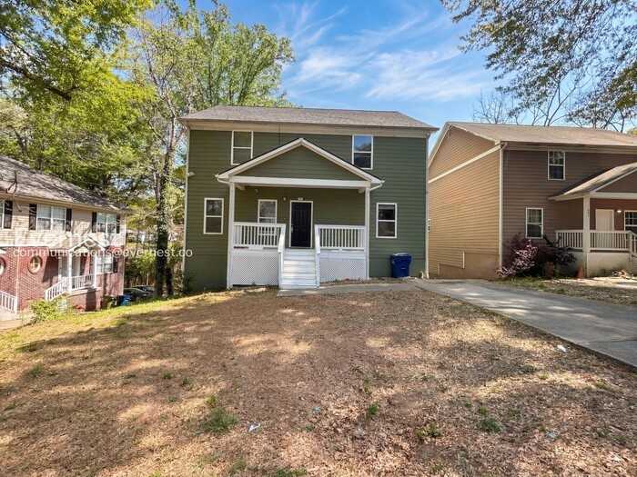 841 Ridge Ave Nw - Photo 2 of 31