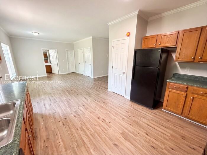 841 Ridge Ave Nw - Photo 5 of 31