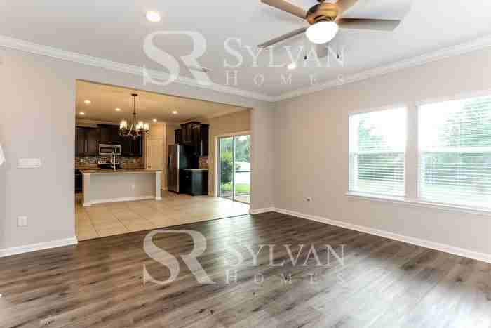 96 Bradford Lake Cir - Photo 4 of 16