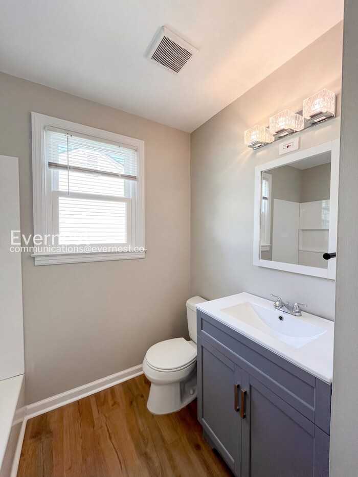 3233 Southlake Dr - Photo 7 of 23