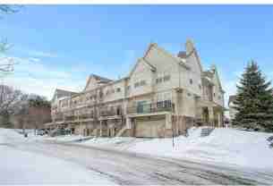 2423 121st Cir Ne #I - Photo 1 of 1