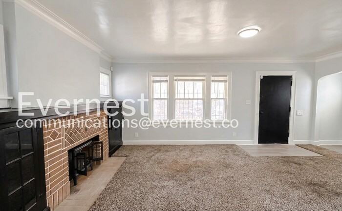 2242 E 70th St - Photo 7 of 26