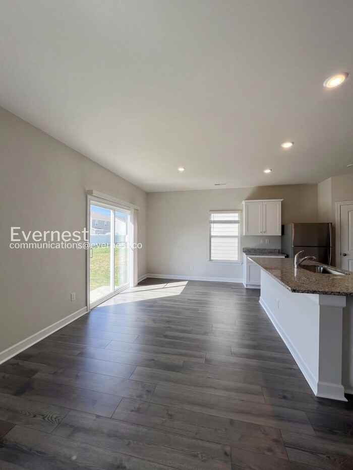 2344 Valverde Way - Photo 4 of 31