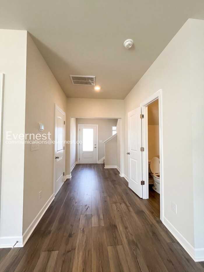 2344 Valverde Way - Photo 7 of 31