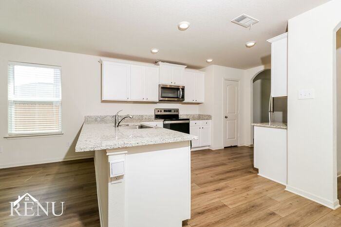 329 Sunnymeade Ln - Photo 4 of 19