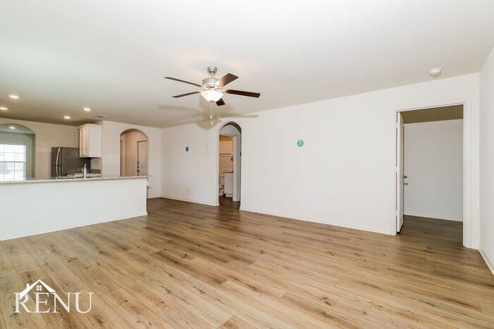 329 Sunnymeade Ln - Photo 5 of 19