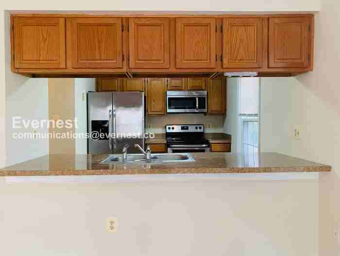 12132 Salemtown Dr - Photo 5 of 24