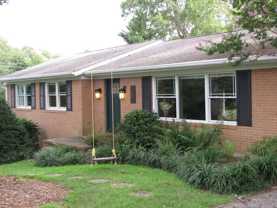 501 Parkview Dr - Photo 1 of 1