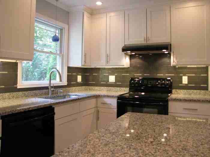 501 Parkview Dr - Photo 4 of 12