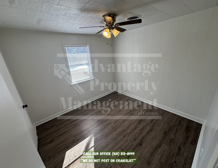 321 Willow St - Photo 5 of 7