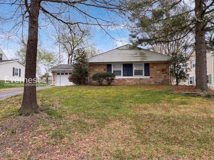 2519 Kitmore Ln - Photo 2 of 29