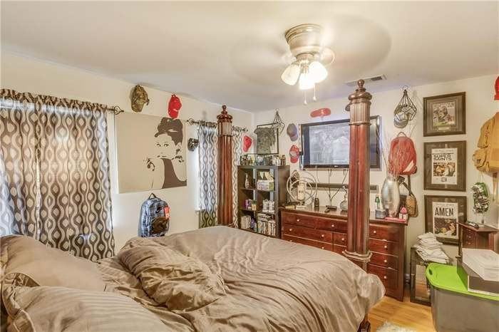 5518 Warrington Dr #B - Photo 5 of 7