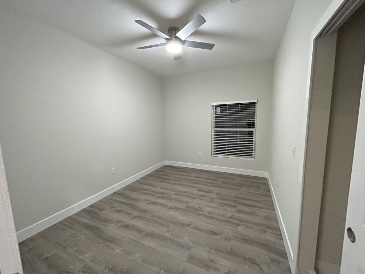 385 Bowman Ter #385 - Photo 4 of 9