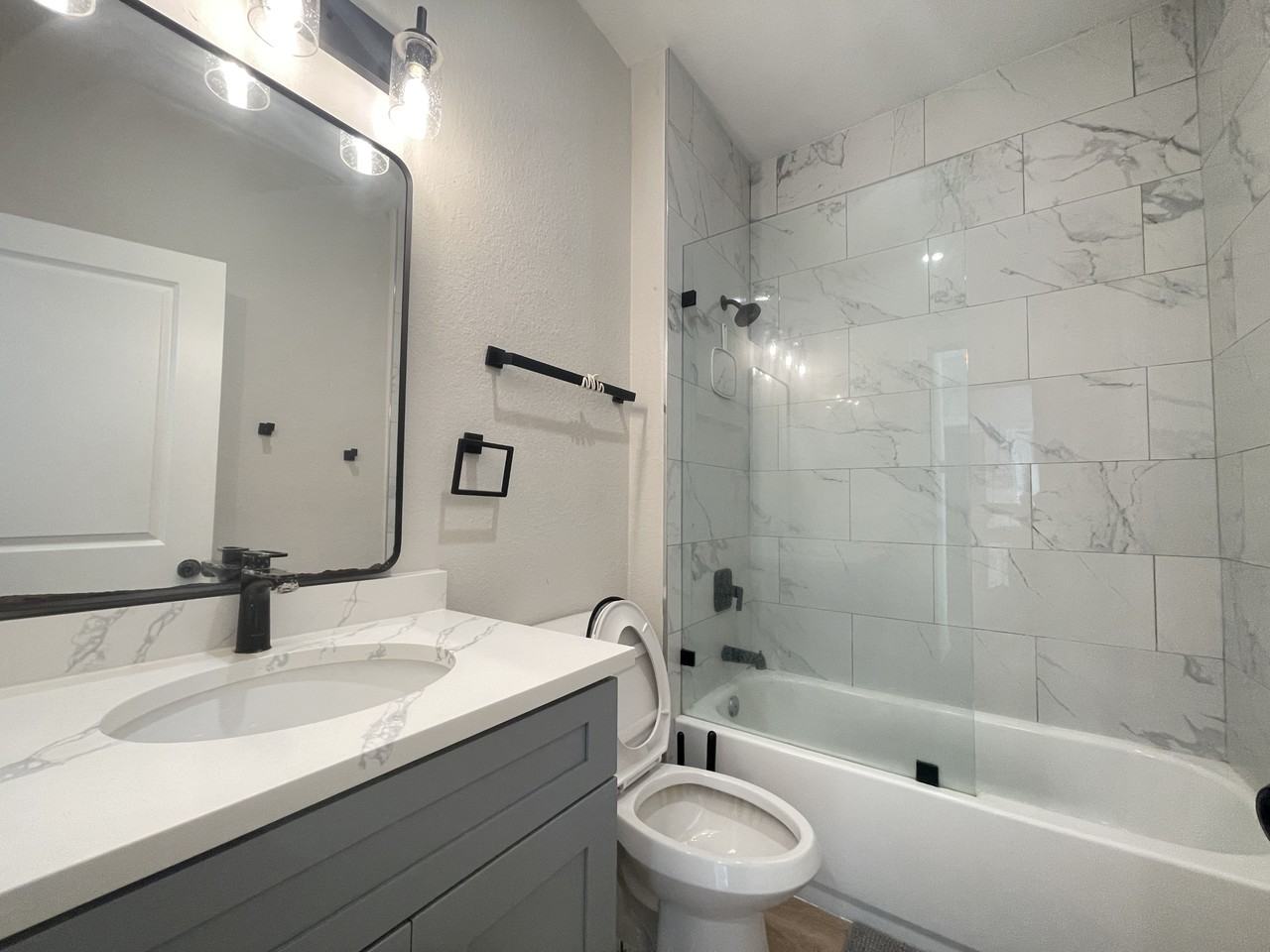 312 Bamboo Dr #312 - Photo 3 of 13