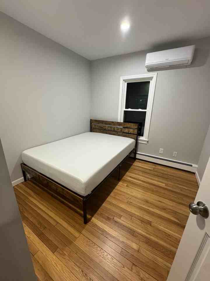 7 Pinckney Pl - Photo 5 of 13