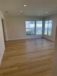 442 N Hollywood Way #NA - Photo 5 of 19