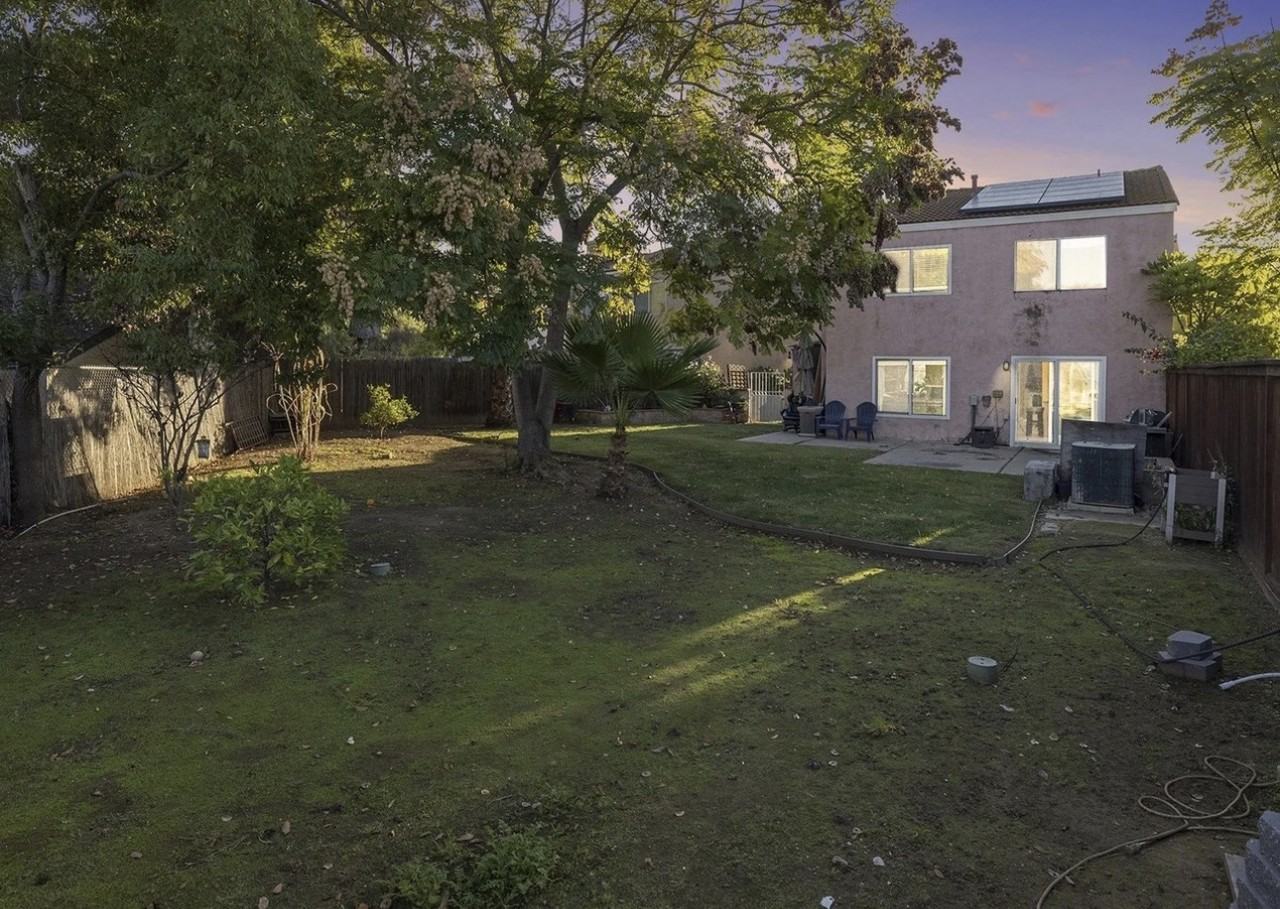 757 Granite Hills Cir #NA - Photo 2 of 11