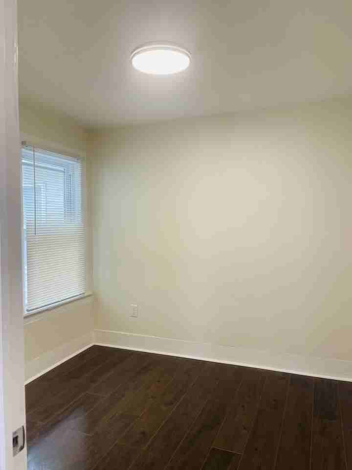 18 Crosby Pl #NA - Photo 2 of 7