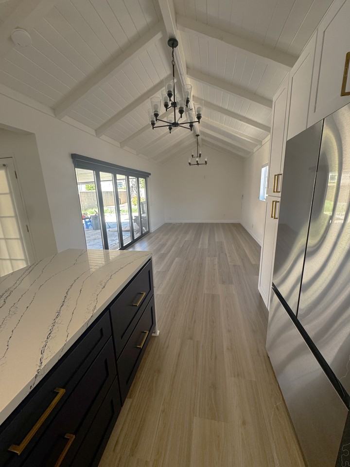 9055 Garibaldi Ave #NA - Photo 3 of 6