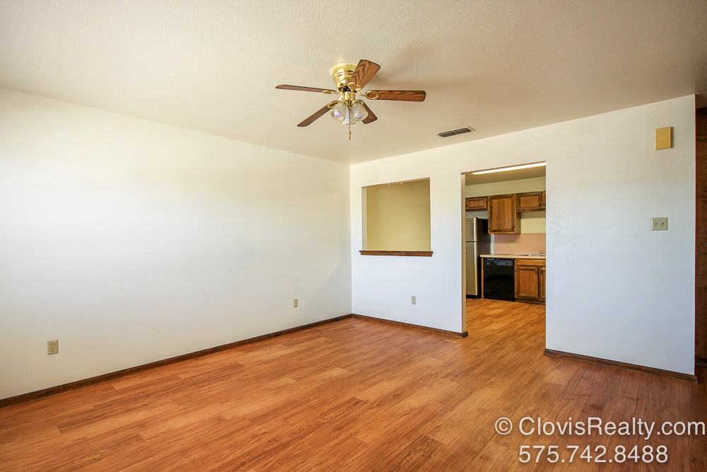 2109 Fred Daugherty Ave #D - Photo 3 of 7