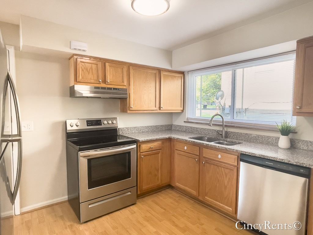 3970 N Fordham Pl #1 - Photo 6 of 17