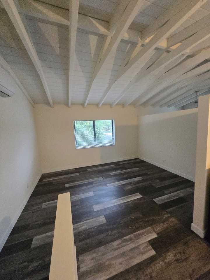 602 Sw 5th Ave #NA - Photo 5 of 9