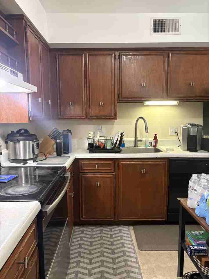 8 Nassau Ct #8NASSAUCT - Photo 3 of 5