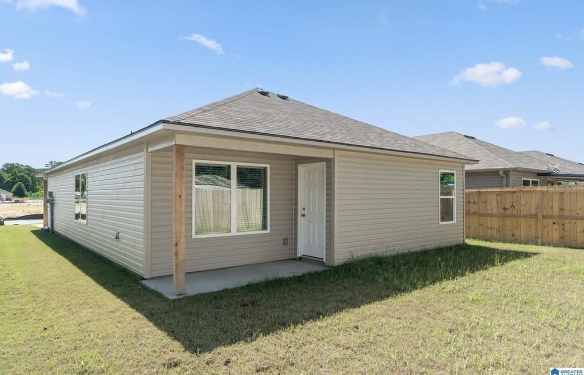 569 Savannah St #NA - Photo 2 of 16