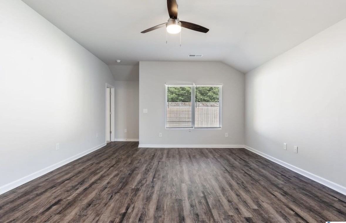 569 Savannah St #NA - Photo 6 of 16