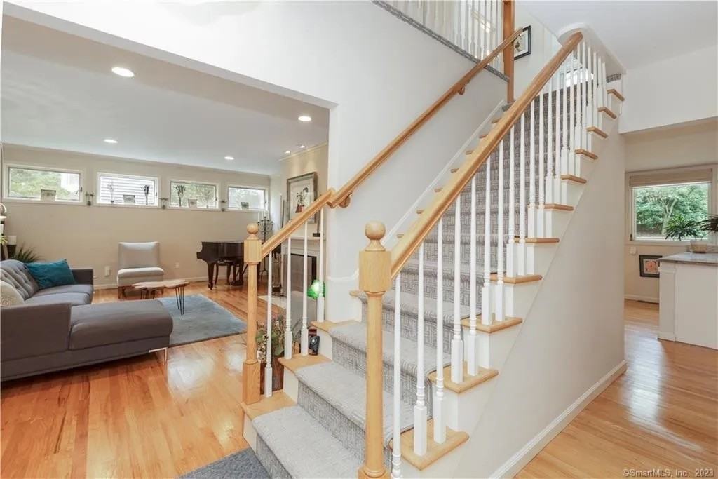 212 Richards Ave #NA - Photo 4 of 47