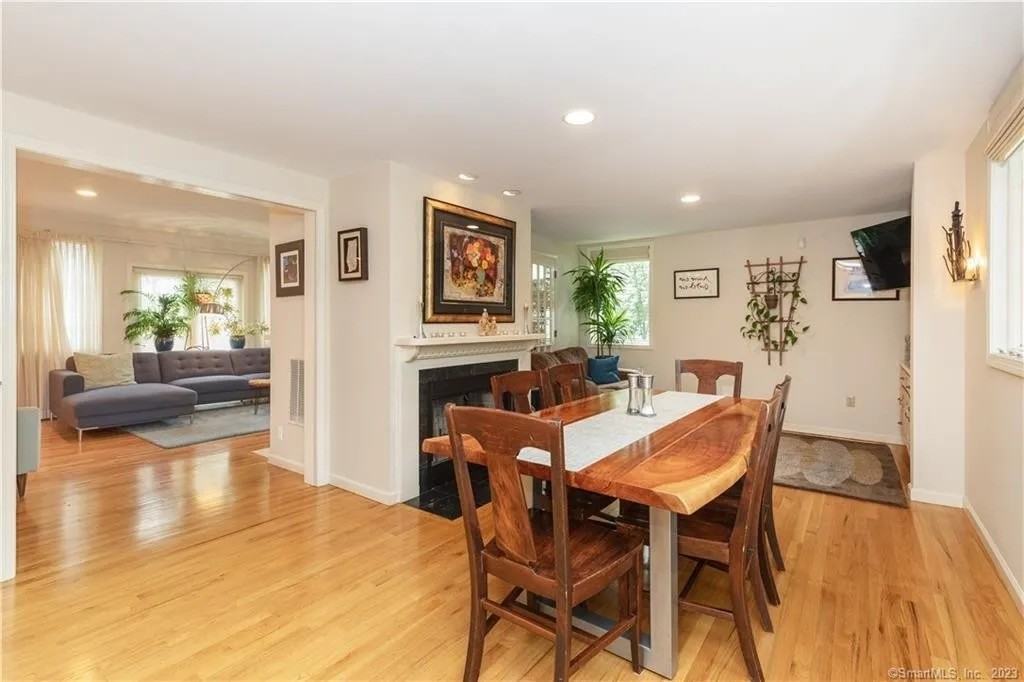 212 Richards Ave #NA - Photo 7 of 47