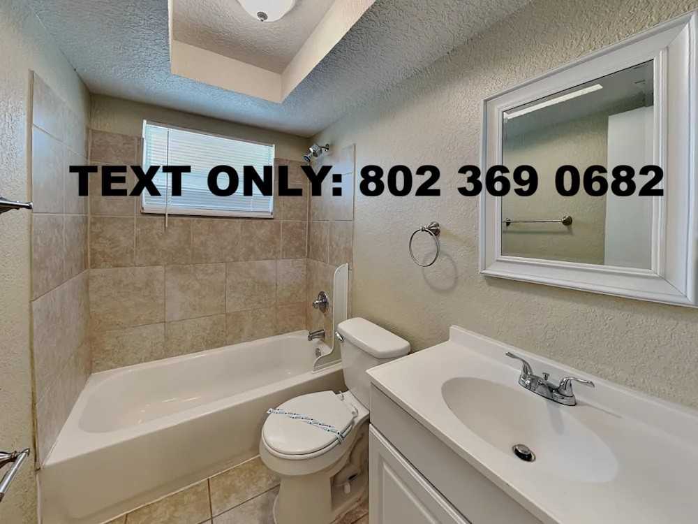605 Westchester Ave #NA - Photo 2 of 9