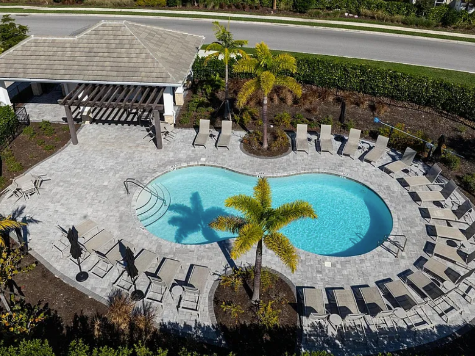 8629 Daybreak St #8629 - Photo 4 of 26