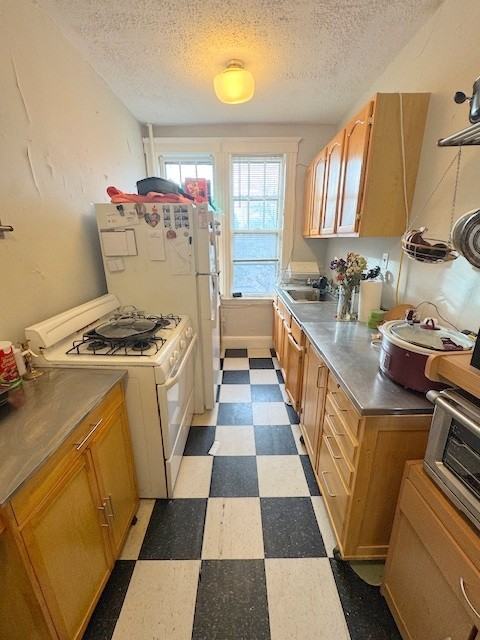 32 Sidlaw Rd #10 - Photo 5 of 8