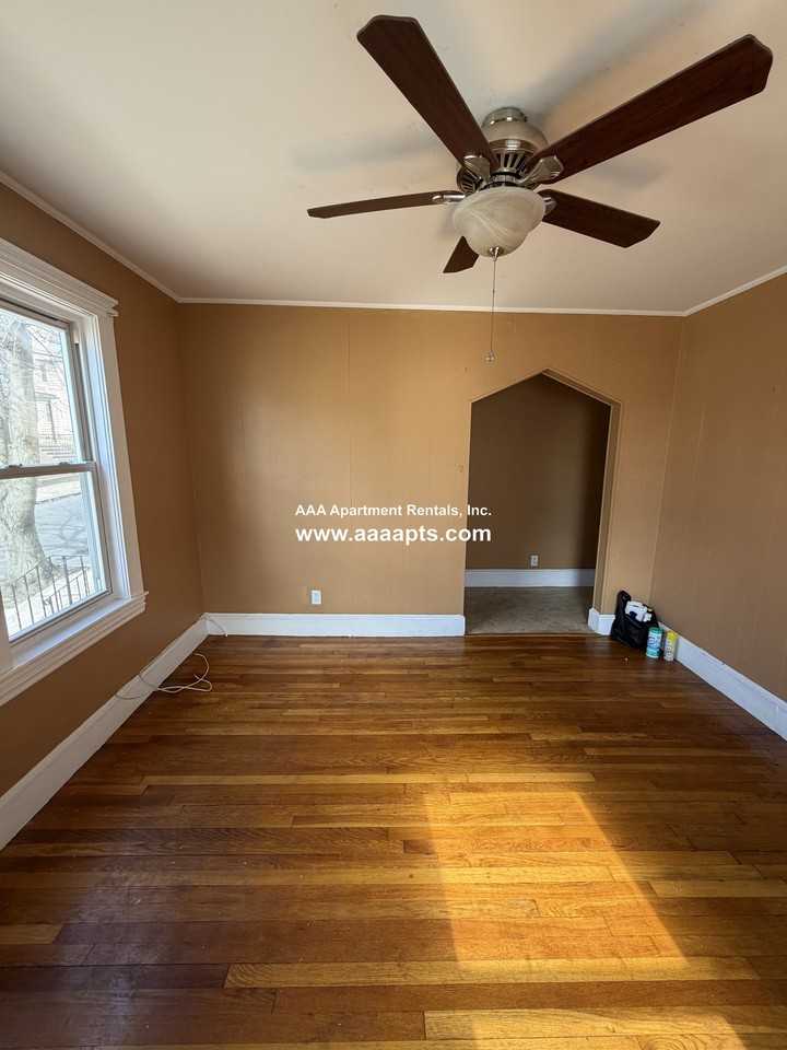 Bryant St #1 - Photo 3 of 19