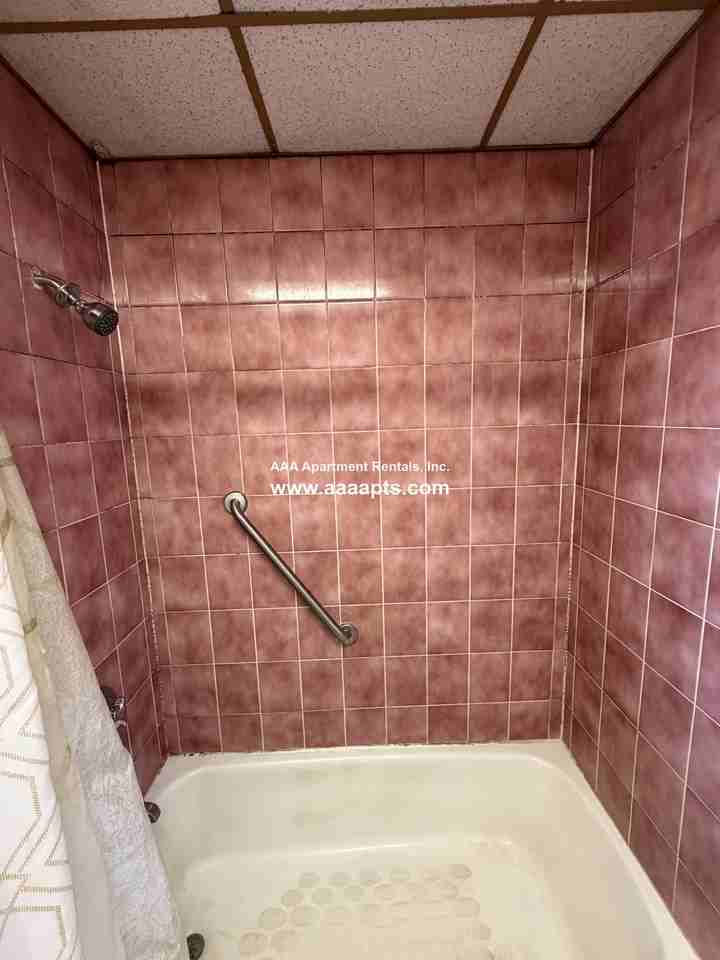 Bryant St #1 - Photo 5 of 19