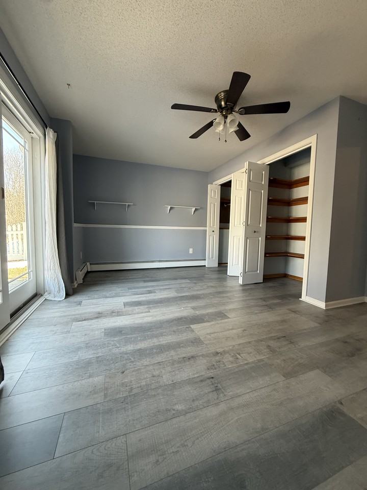 96 Lake Garda Dr #NA - Photo 7 of 23