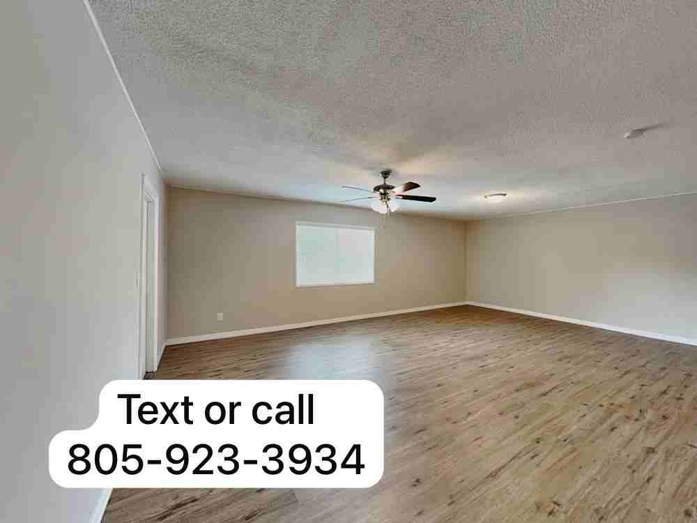 1724 Newton St #NA - Photo 3 of 8